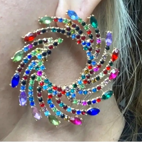 New Starburst Colorful Circular Rhinestone Statement Fashion Jewelry Earrings - Picture 4 of 9